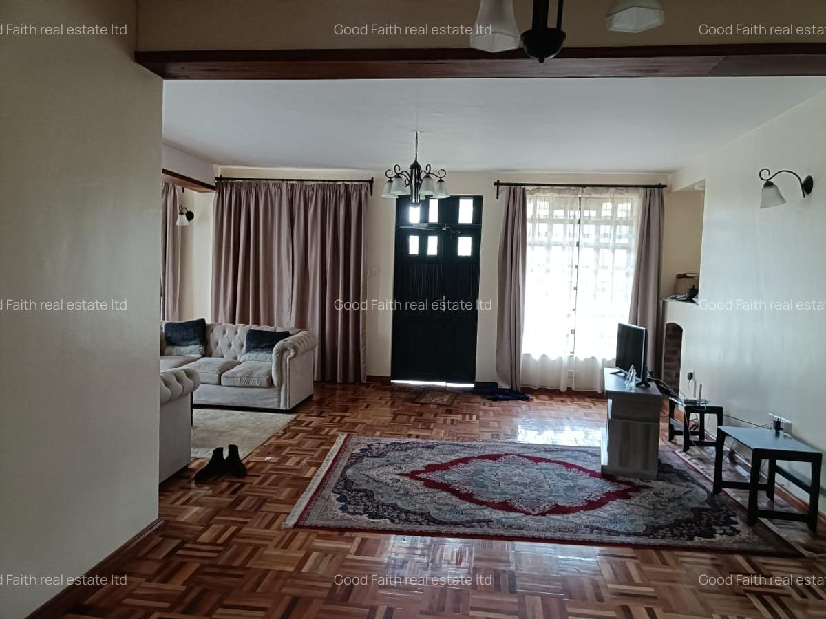 4 Bed House with En Suite in Runda - 3