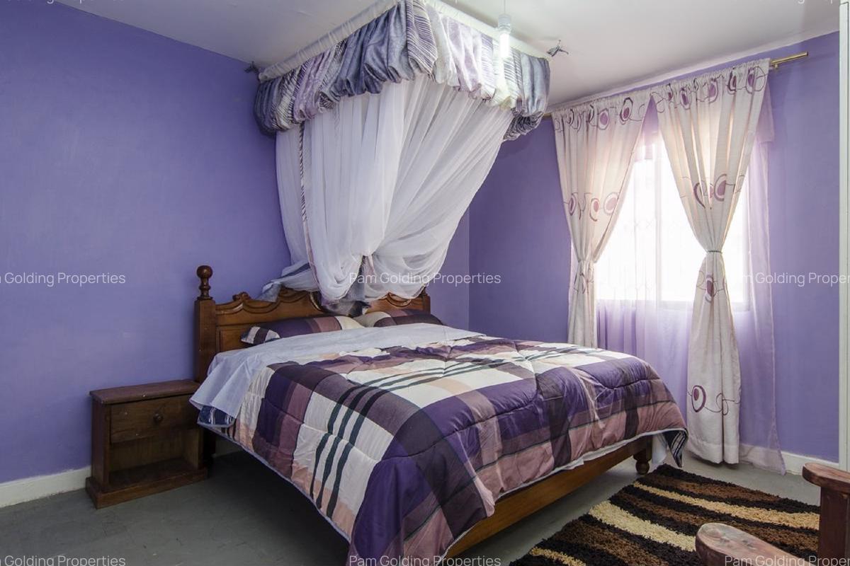 3 Bed Apartment with En Suite at Nyayo Estate - 7