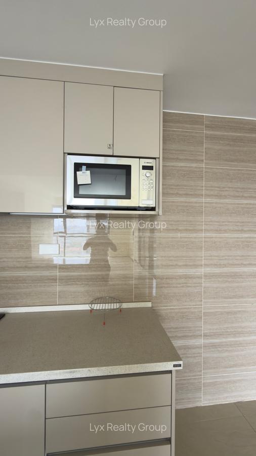 2 Bed Apartment with En Suite in Westlands Area - 5