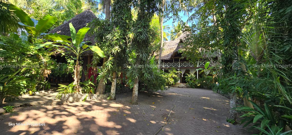 3 Bed Villa with En Suite at Mtwapa - 4