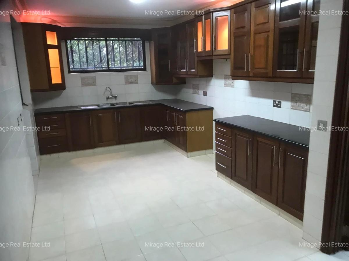 2 Bed Apartment with Lift in Westlands Area - 1