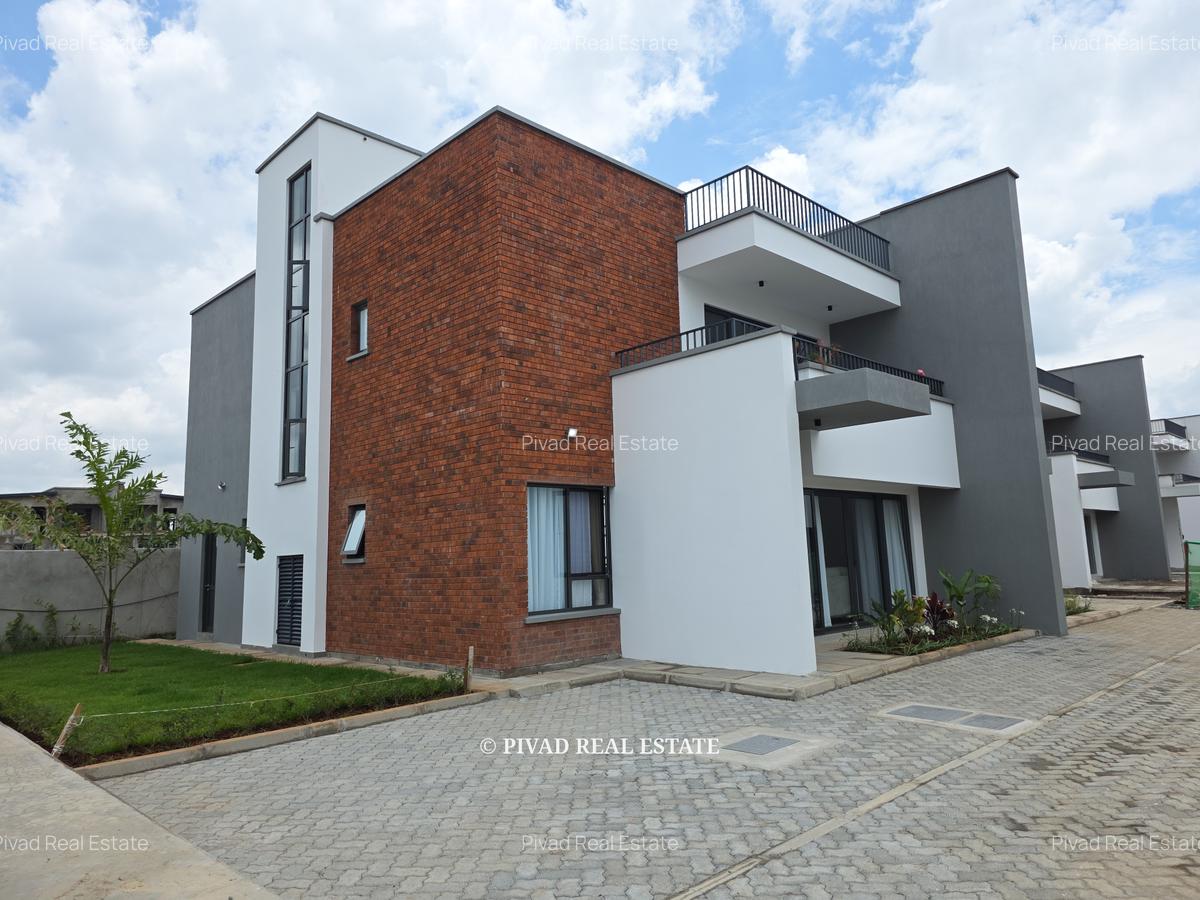 4 Bed Townhouse with Swimming Pool in Langata - 2