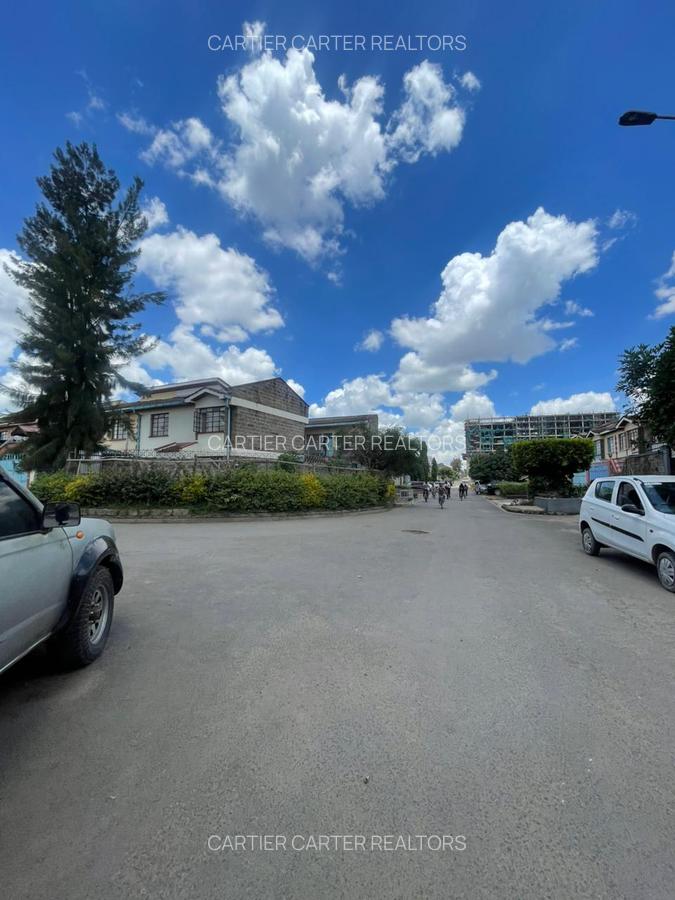 3 Bed Townhouse with En Suite in Donholm - 4