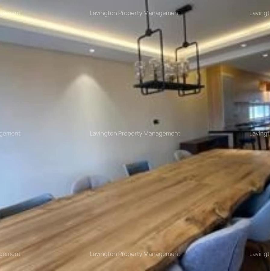 5 Bed Townhouse with En Suite at Lavington Green - 13