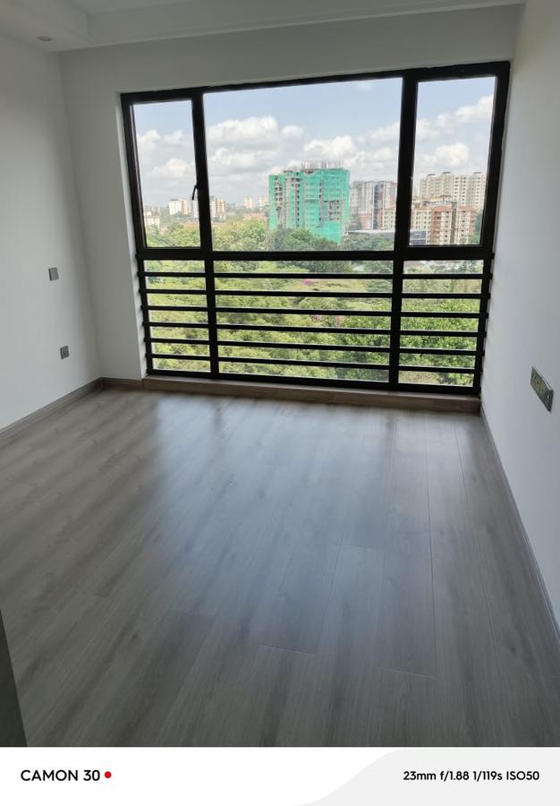 3 Bed Apartment with En Suite at Riverside - 13