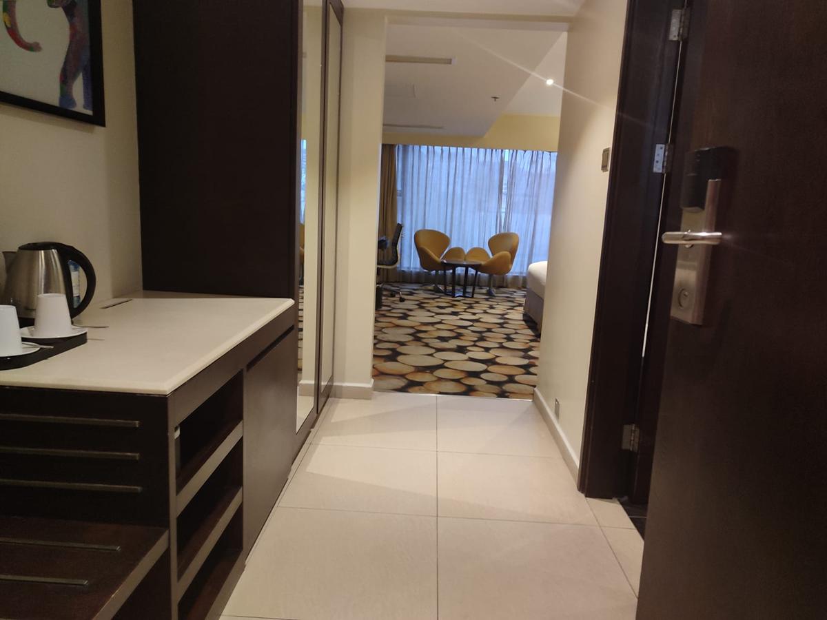 Furnished Commercial Property with Service Charge Included at Parkland - 19