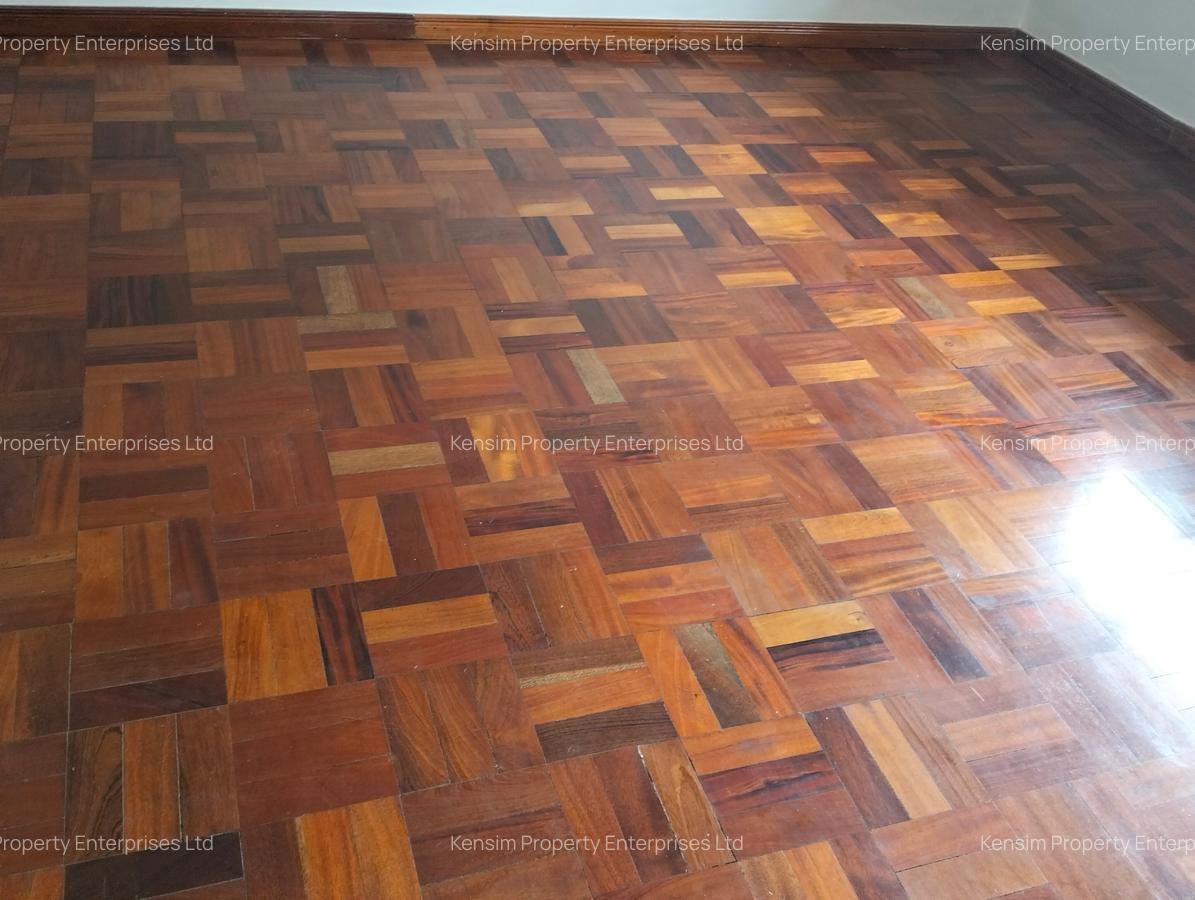 4 Bed Townhouse with En Suite in Runda - 15