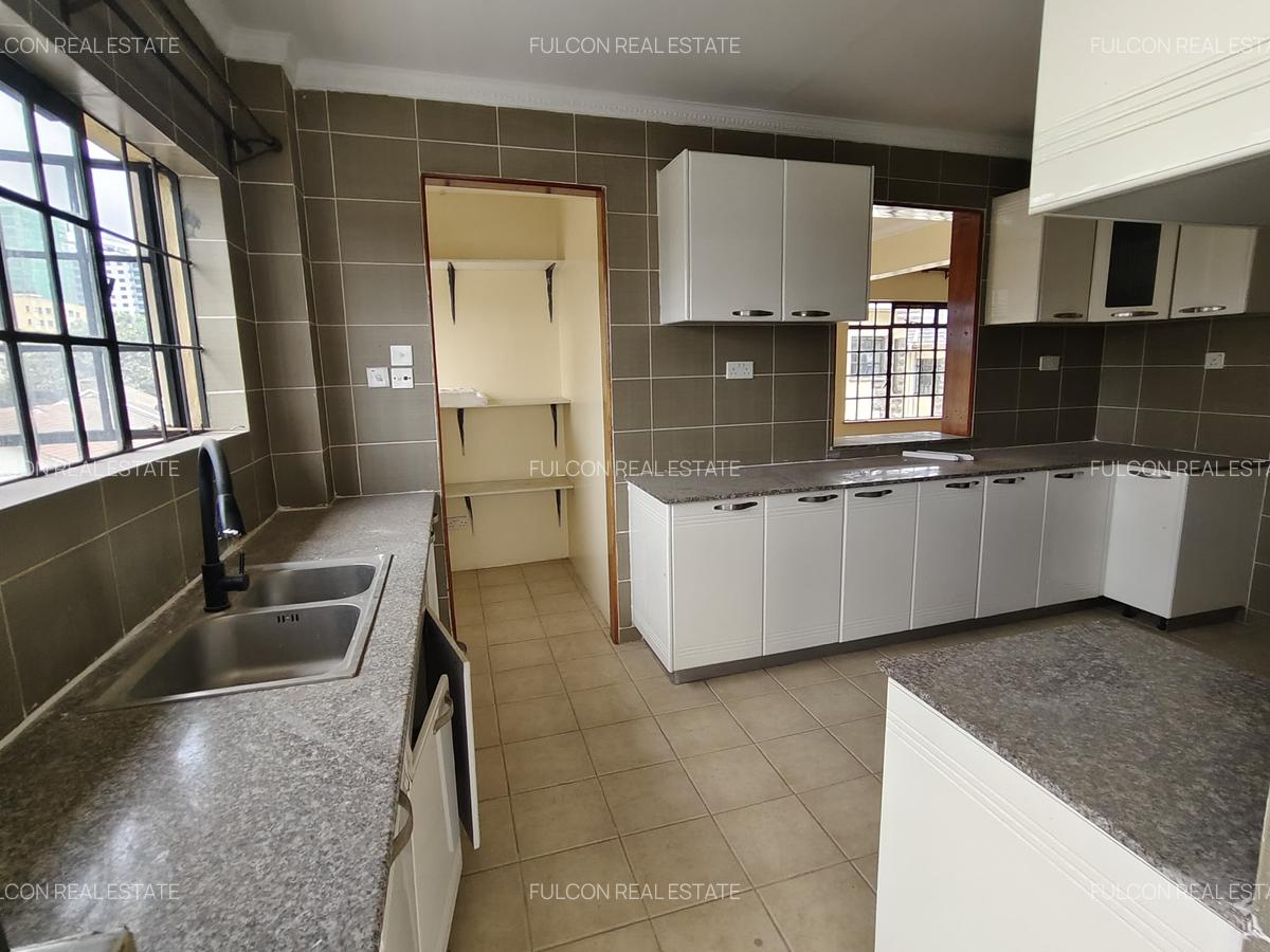 2 Bed Apartment with En Suite in Kileleshwa - 11