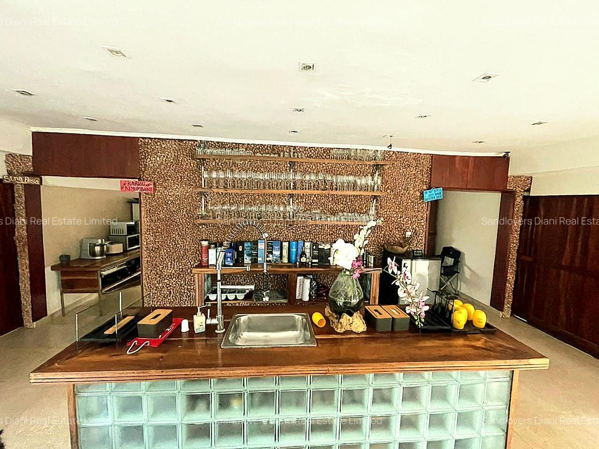 5 Bed Villa with En Suite in Diani - 2