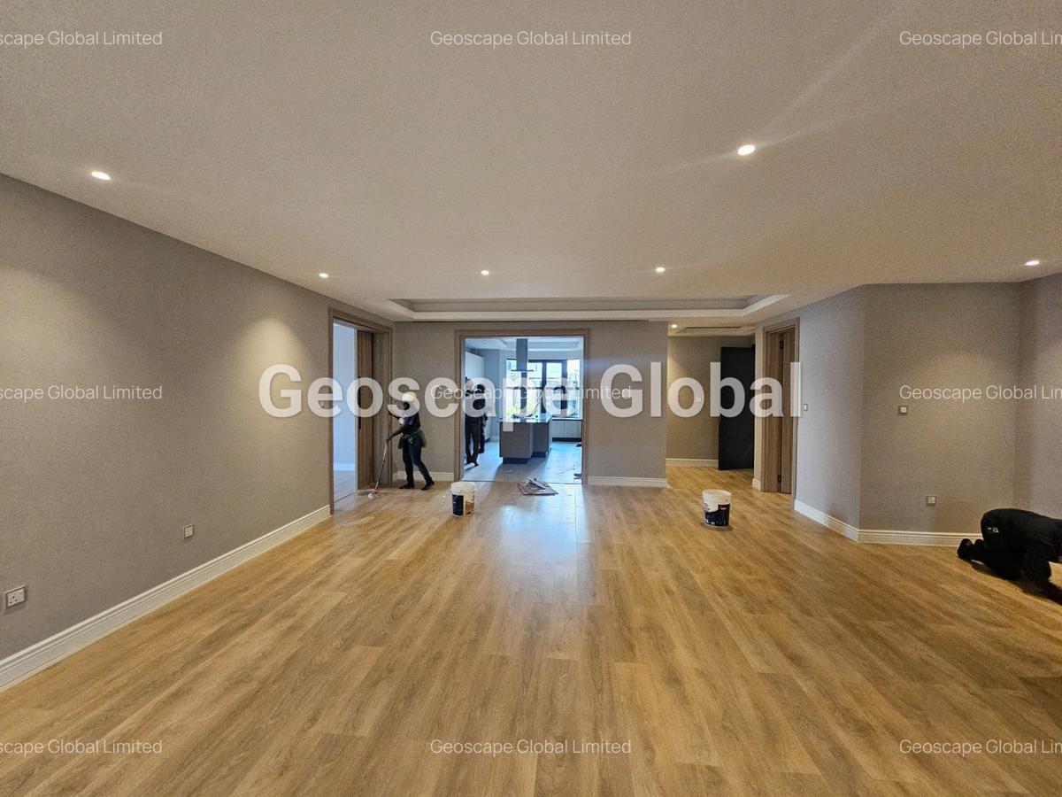 3 Bed Apartment with En Suite in Runda - 12