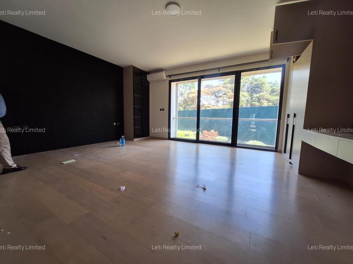 4 Bed Townhouse with En Suite in Lavington - 8