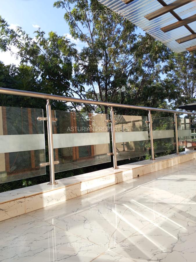 5 Bed Townhouse with En Suite in Lavington - 7