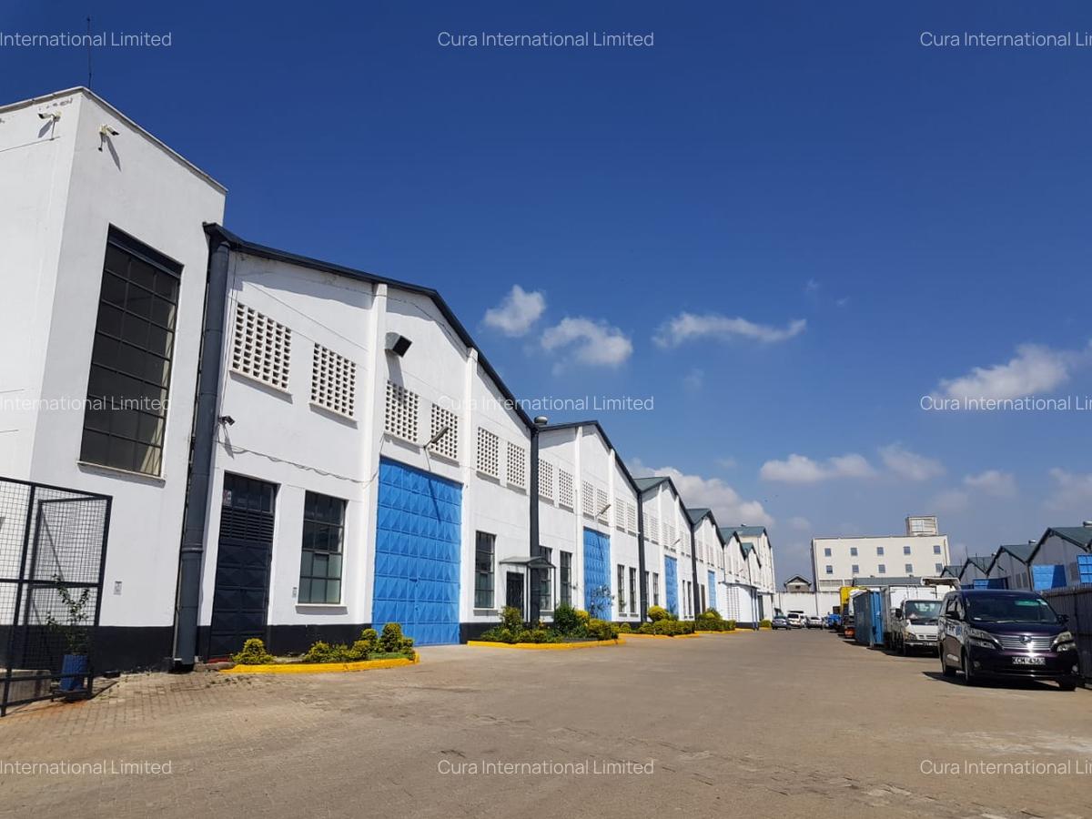 9,458 ft² Warehouse with Service Charge Included in Mombasa Road - 2