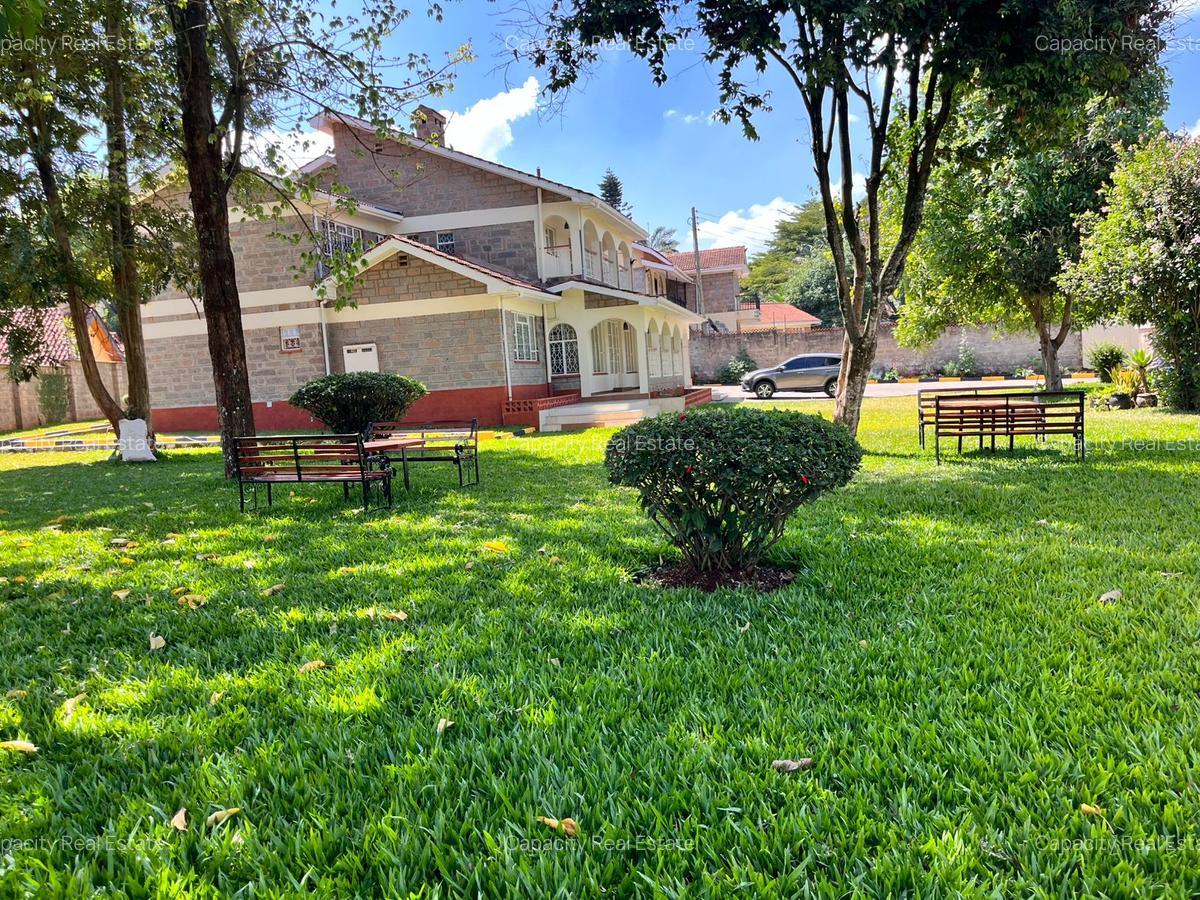 5 Bed Townhouse with Backup Generator in Loresho - 1