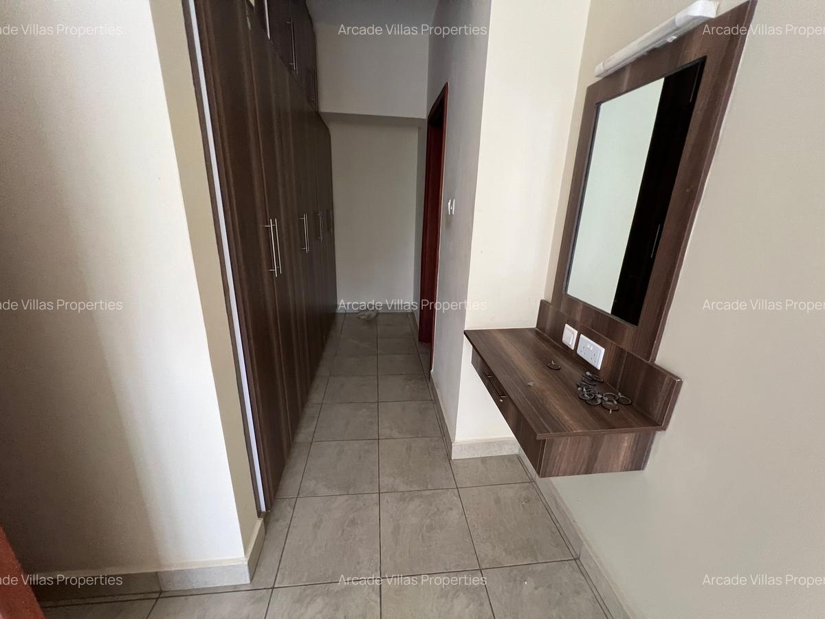 2 Bed Apartment with En Suite in Kileleshwa - 13