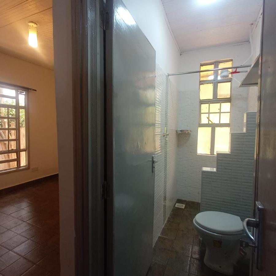 2 Bed House with En Suite at Mutero Road - 14