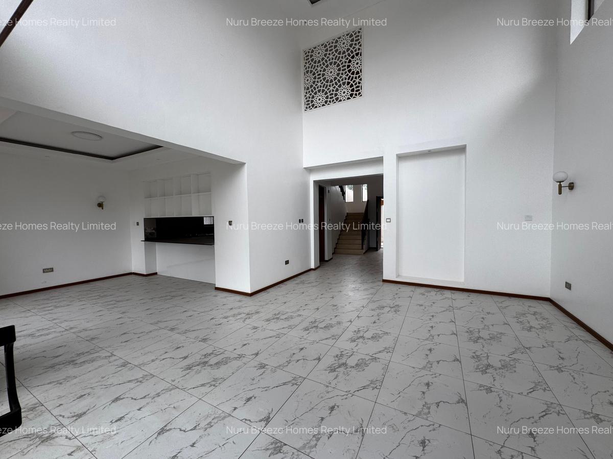 4 Bed Townhouse with En Suite in Runda - 14