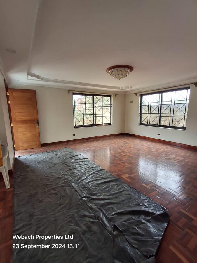 5 Bed Townhouse with En Suite at Mwananchi Road - 10