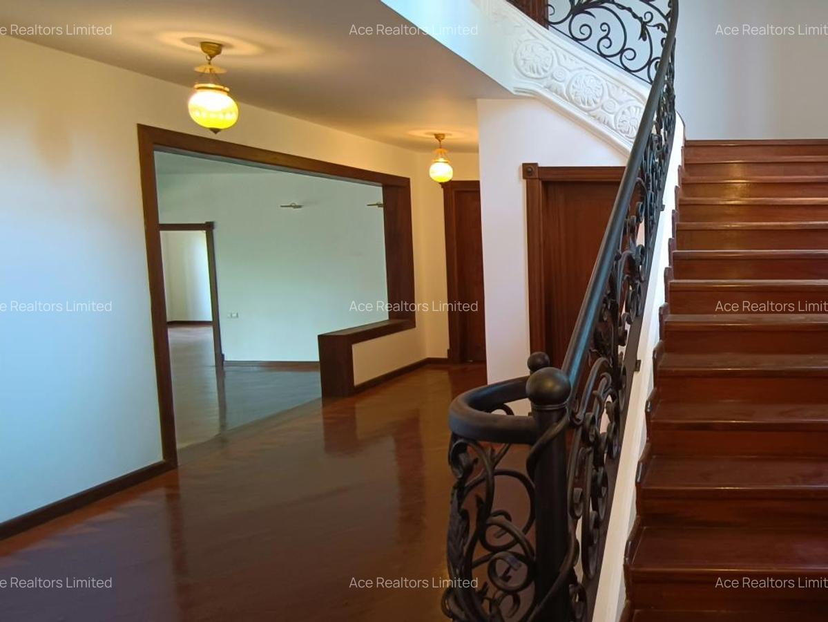 6 Bed House with En Suite at Kitisuru - 6