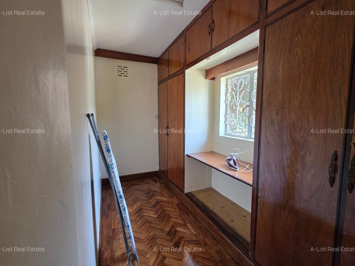 2 Bed Townhouse with En Suite at Twiga Road - 10