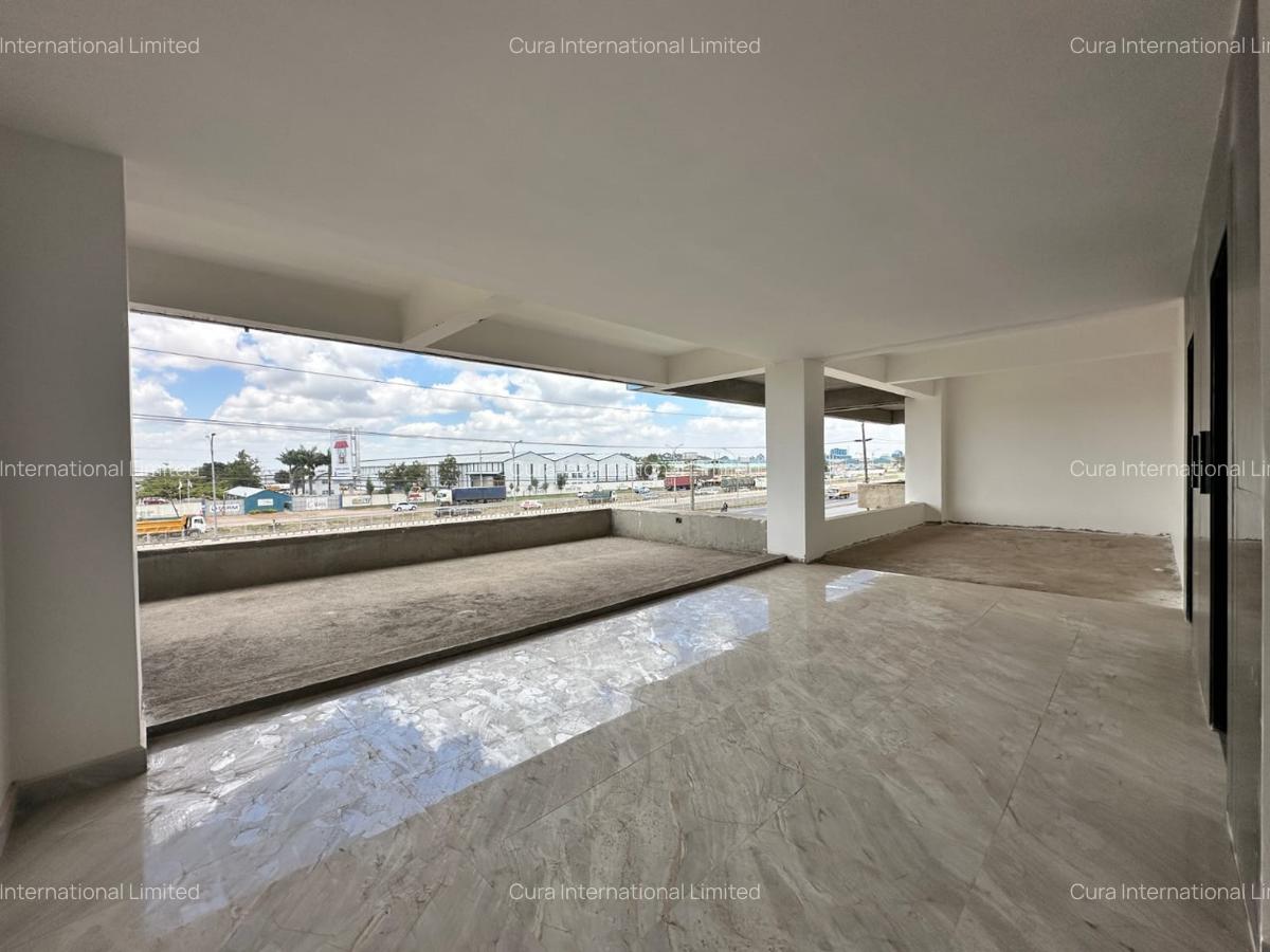 9,000 ft² Warehouse in Syokimau - 4