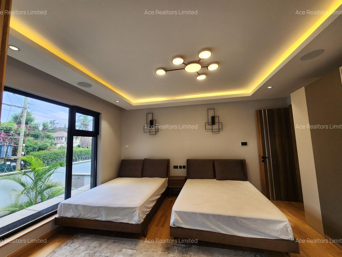 4 Bed Villa with En Suite at Jacaranda Avenue - 8