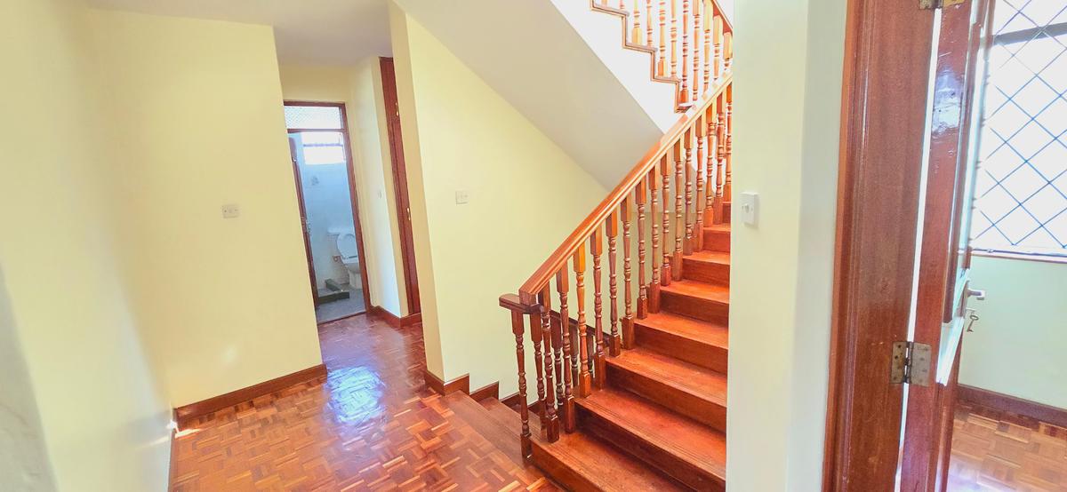 5 Bed Townhouse with En Suite at Convent Drive - 12