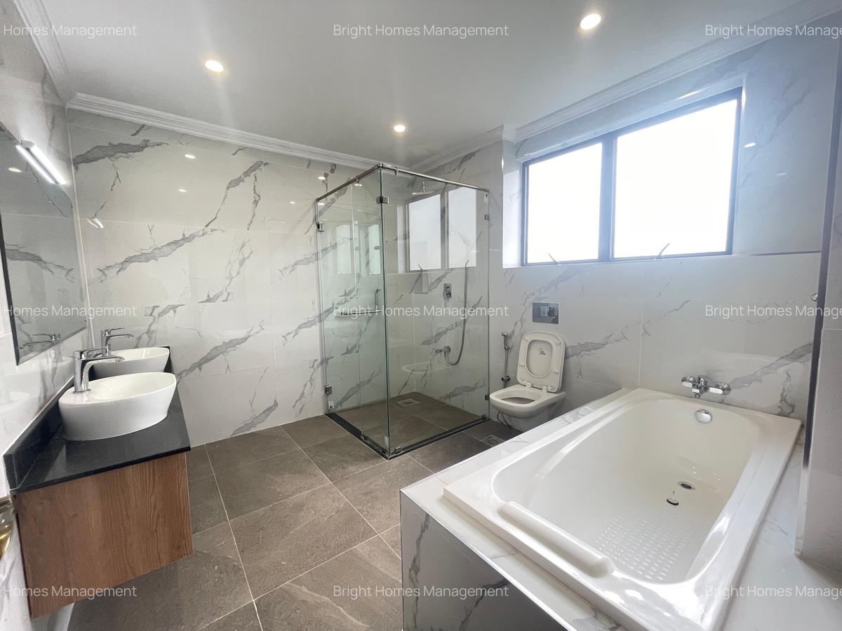 4 Bed Apartment with En Suite in Kileleshwa - 3