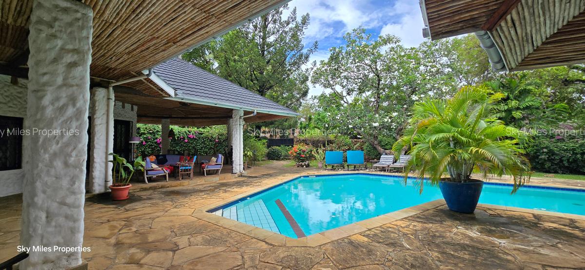 3 Bed Villa with En Suite at Mtwapa La-Marina - 7