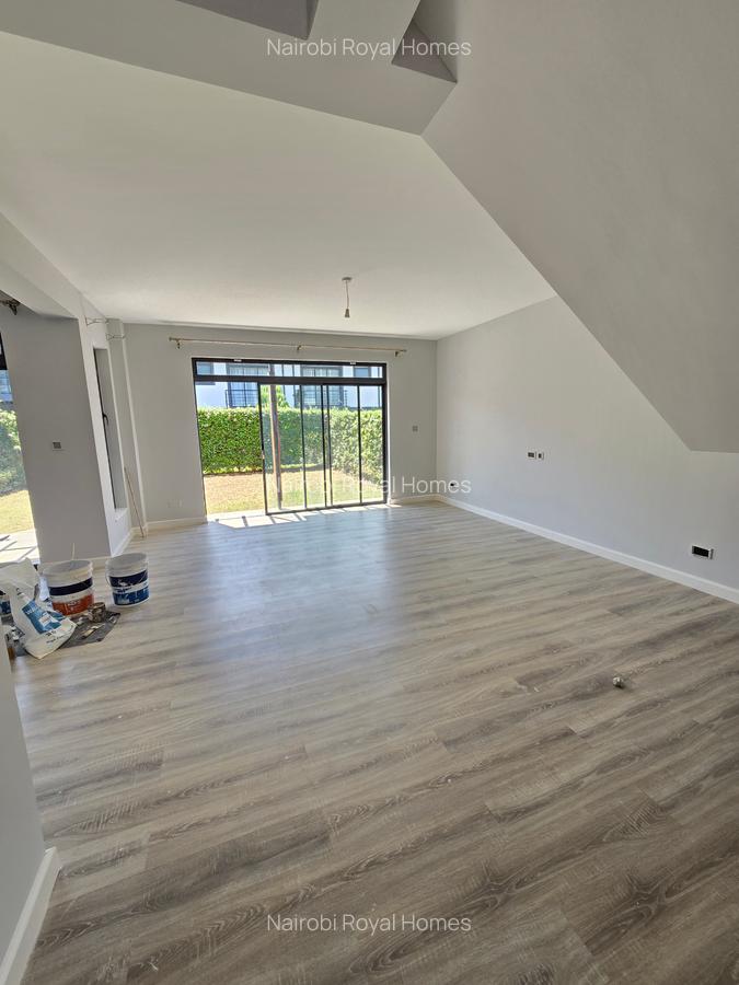 4 Bed Townhouse with En Suite at Five-Star Paradise - 12