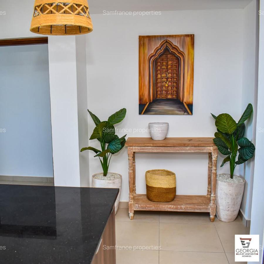 Serviced 5 Bed Apartment with En Suite at Go Khart - 8