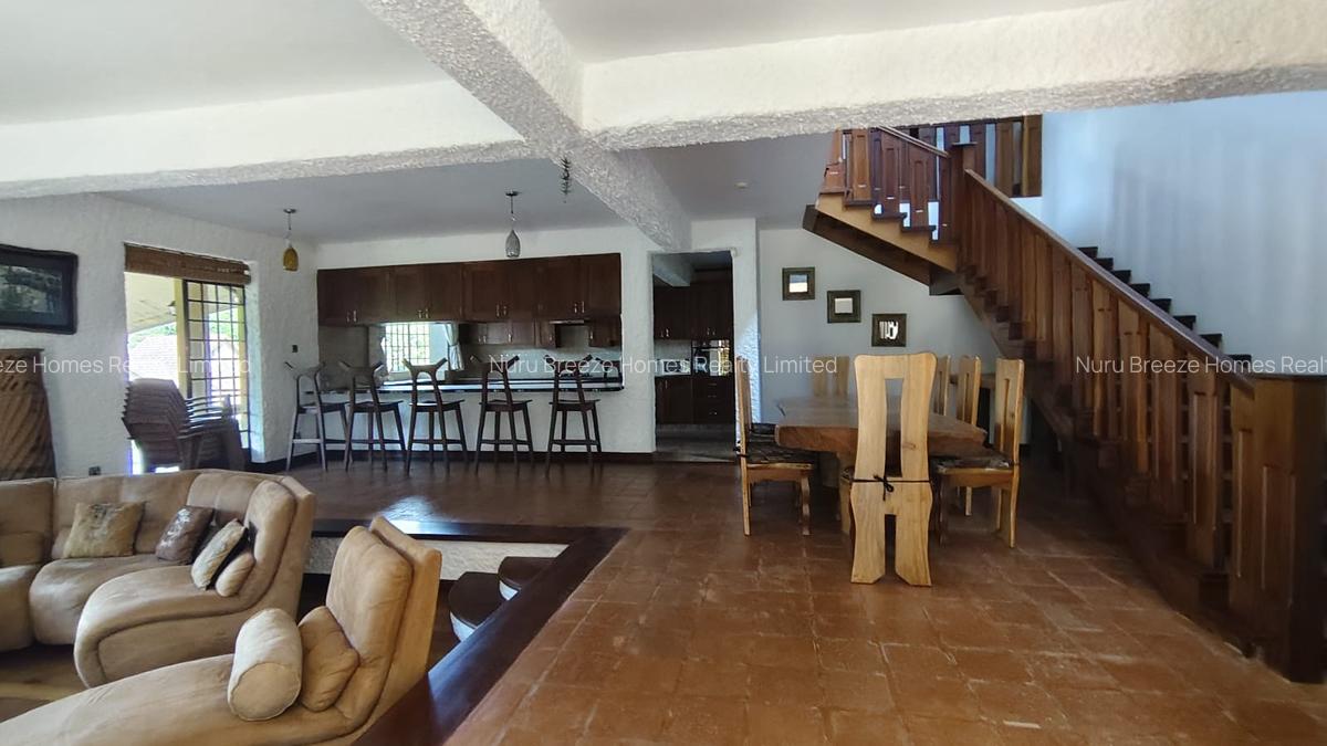 3 Bed Townhouse with En Suite in Spring Valley - 12