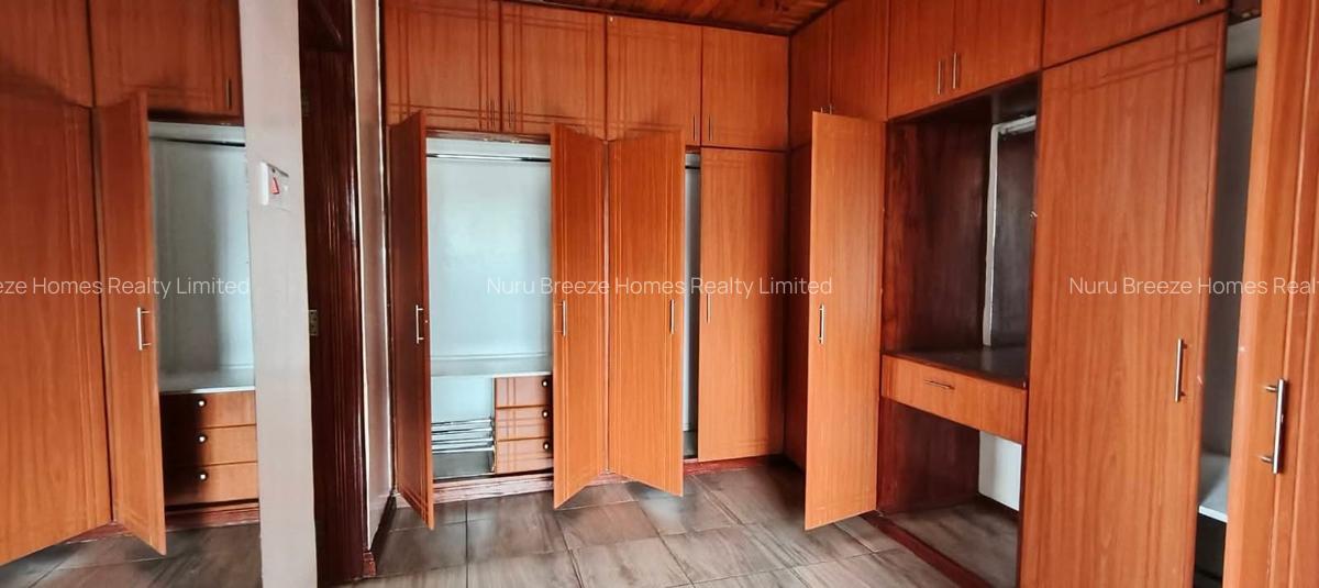 5 Bed House with En Suite in Nyari - 8