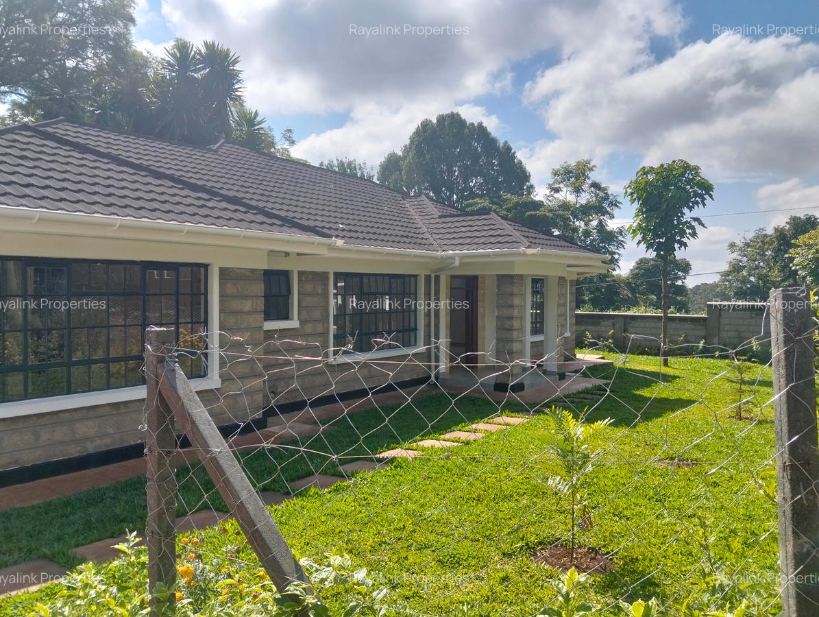 3 Bed House with En Suite at Karen - 3