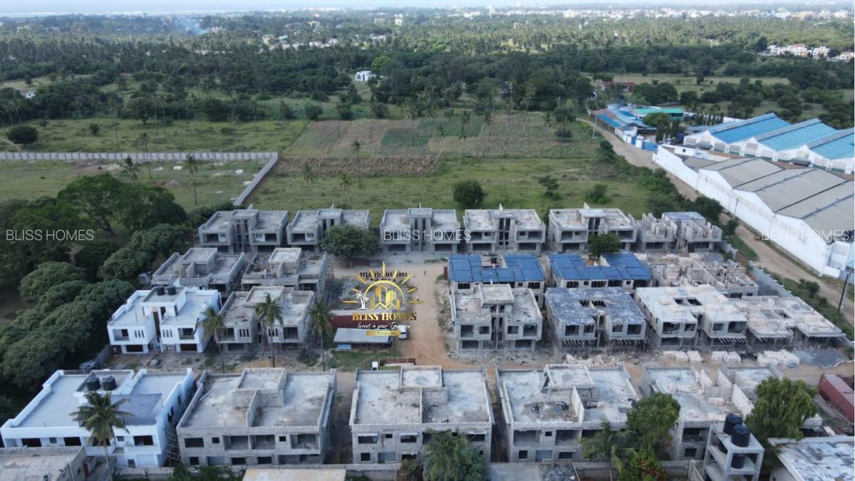 3 Bed Villa with En Suite at Mtwapa - 3