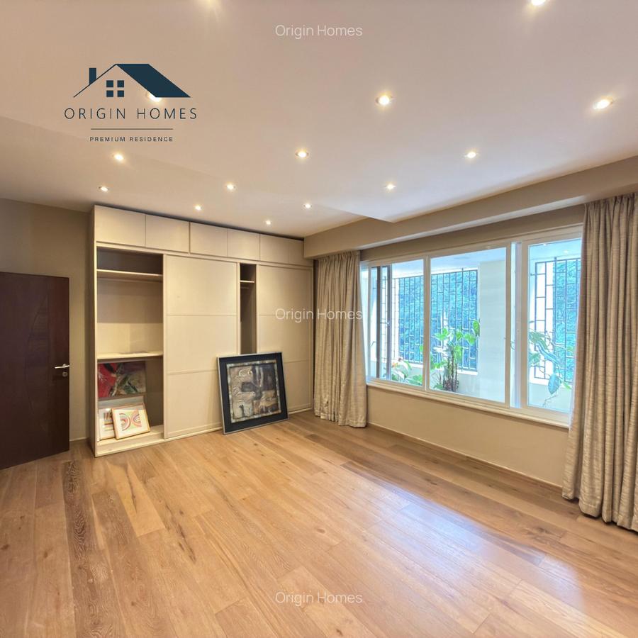 2 Bed Apartment with En Suite at Peponi Road - 6