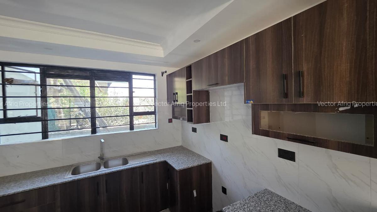 4 Bed Townhouse with En Suite in Ngong - 7