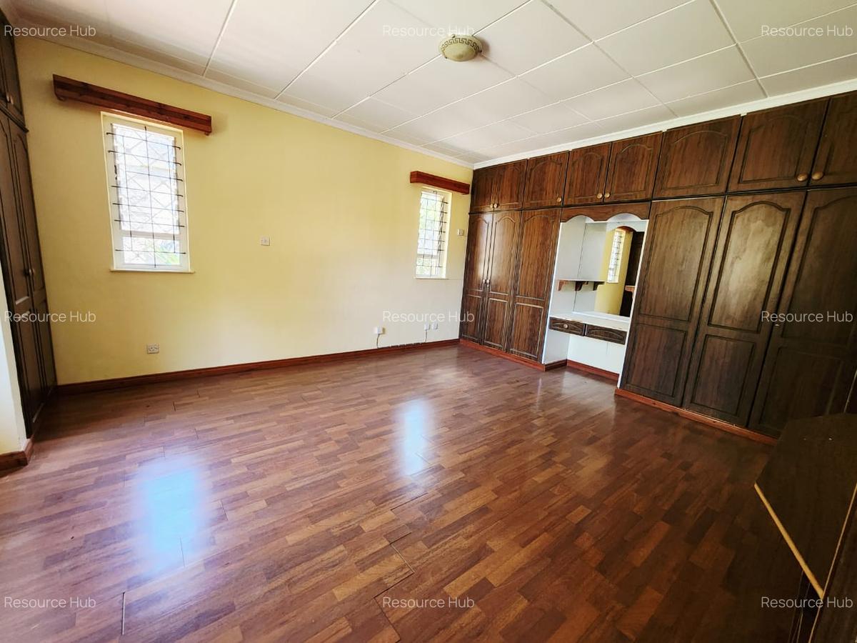 4 Bed House with Staff Quarters at Lavington - 15
