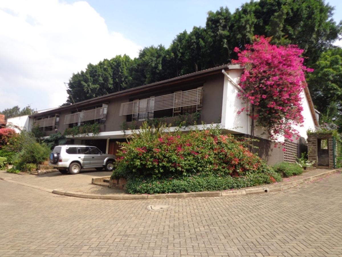 2 Bed Townhouse with En Suite in Kileleshwa - 4