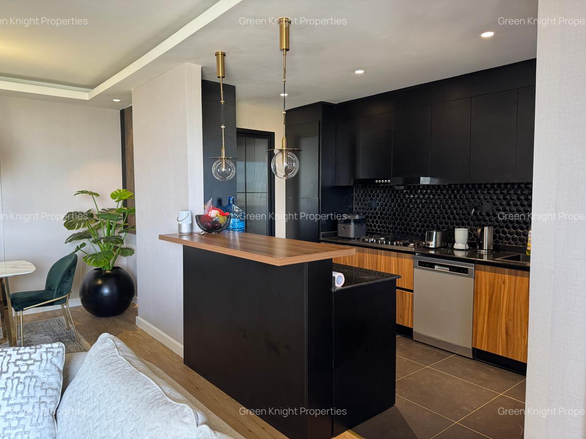 Serviced 2 Bed Apartment with En Suite in Westlands Area - 8