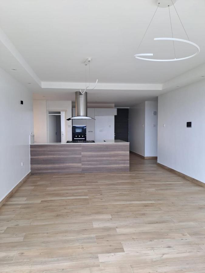 3 Bed Apartment with En Suite at Fourth Parklands - 5