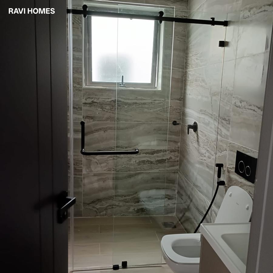 5 Bed Villa with En Suite at Ndoto Road - 19