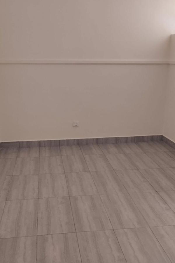 3 Bed Townhouse with En Suite in Membley - 5