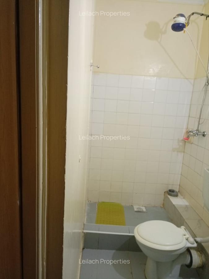 4 Bed House with En Suite in Langata - 9