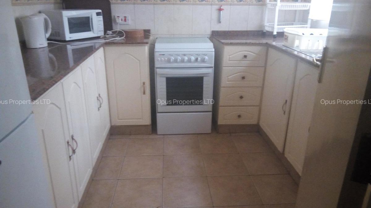 Serviced 1 Bed Apartment with En Suite in Riverside - 17