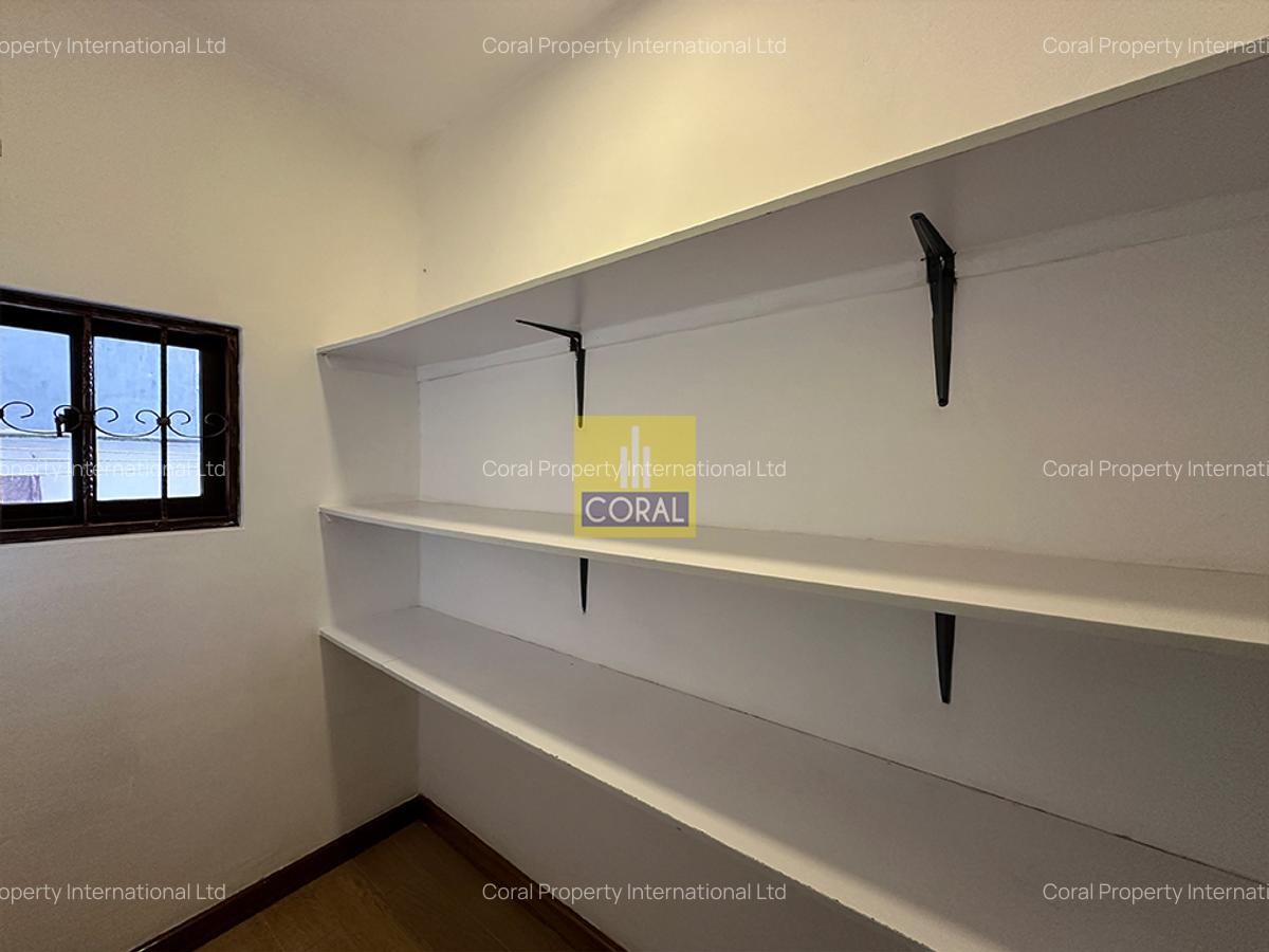 4 Bed Townhouse in Parklands - 4