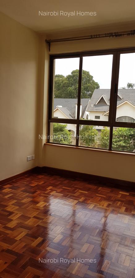 3 Bed Apartment with En Suite at Lavington Heights - 17