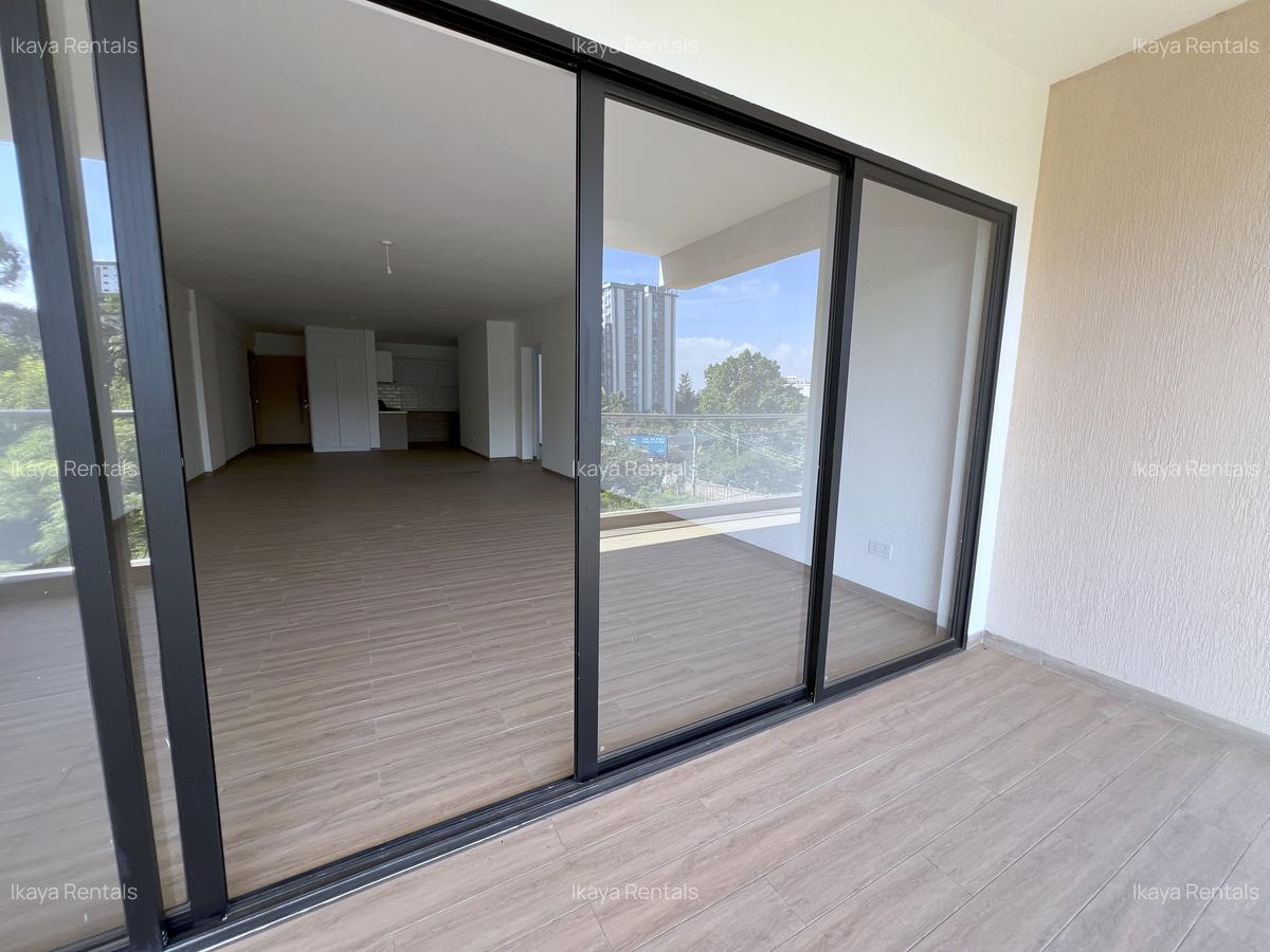 3 Bed Apartment with En Suite at Othaya Road - 3