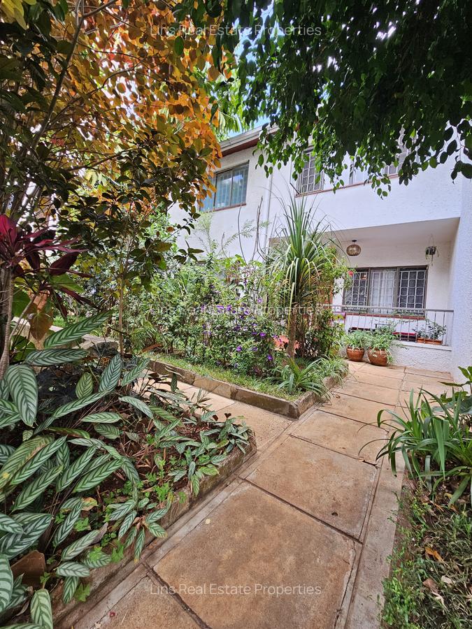 3 Bed Townhouse with En Suite in Westlands Area - 1