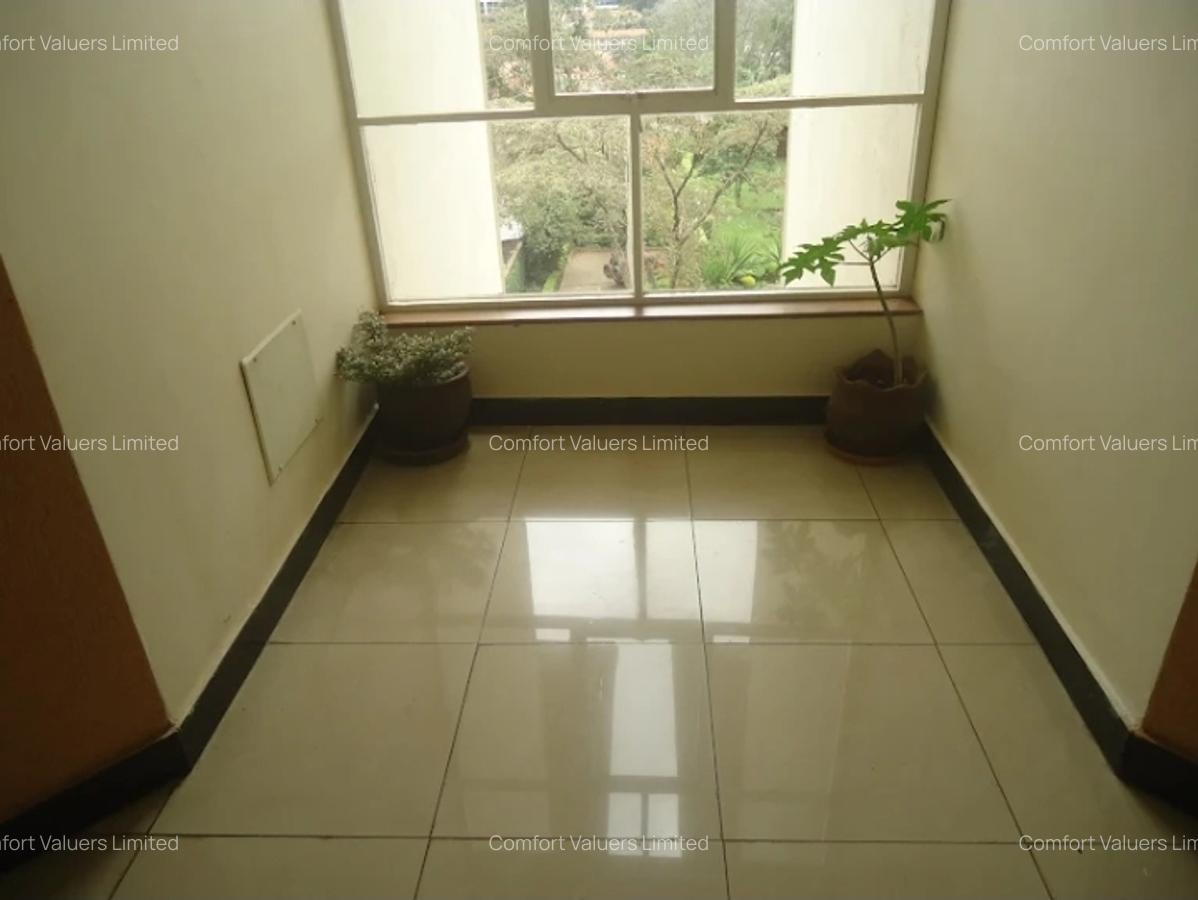3 Bed Apartment with En Suite at Westlands - 8
